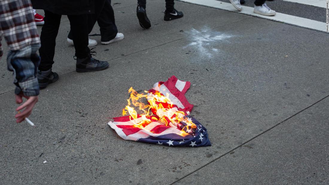 200601161528 protest burning flag 0531 super tease