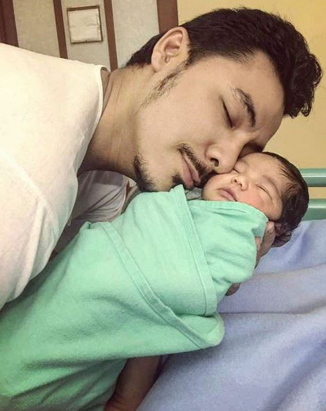 4 foto terkini bayi sulung syamsul yusof dan puteri sarah 5