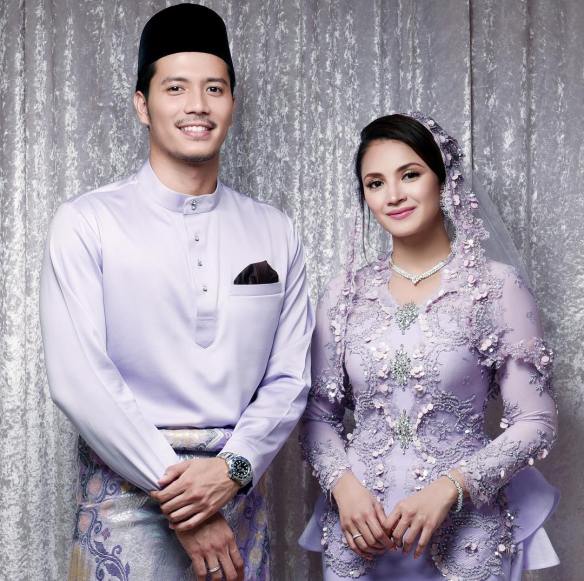 4 gambar fazura anggun dalam busana rizman ruzaini di majlis tunang 4