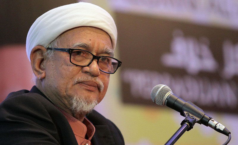 abdul hadi awang belajar di arab saudi dan mesir