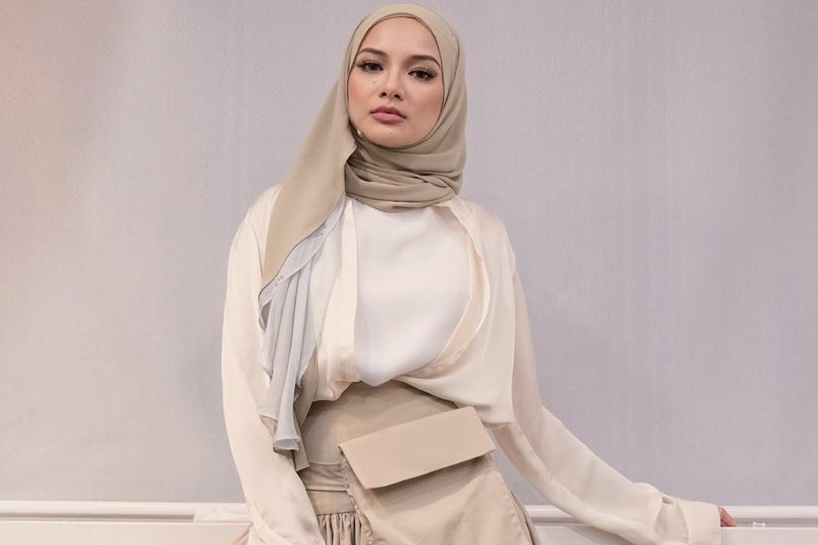 adik neelofa