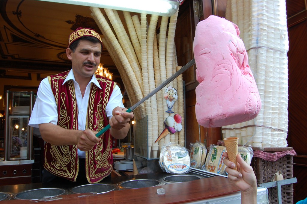 aiskrim turki aiskrim negara wajib dikunjungi