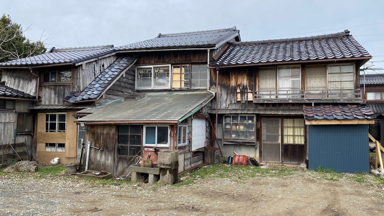 akiya rumah tinggal di jepun