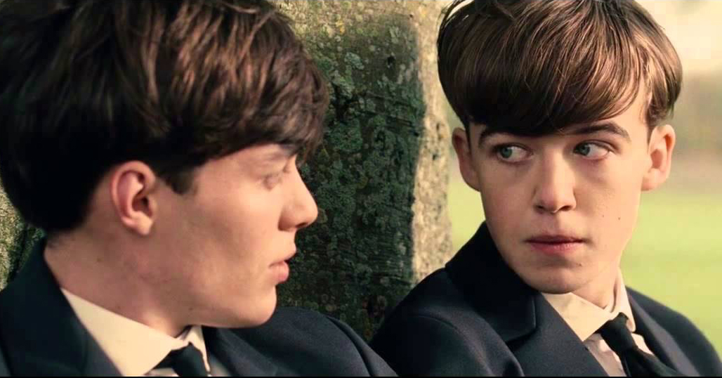 alan turing bersama christoper imitation game