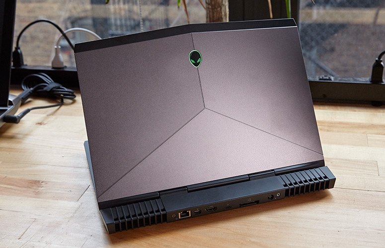 alienware 13 r3 laptop gaming paling power