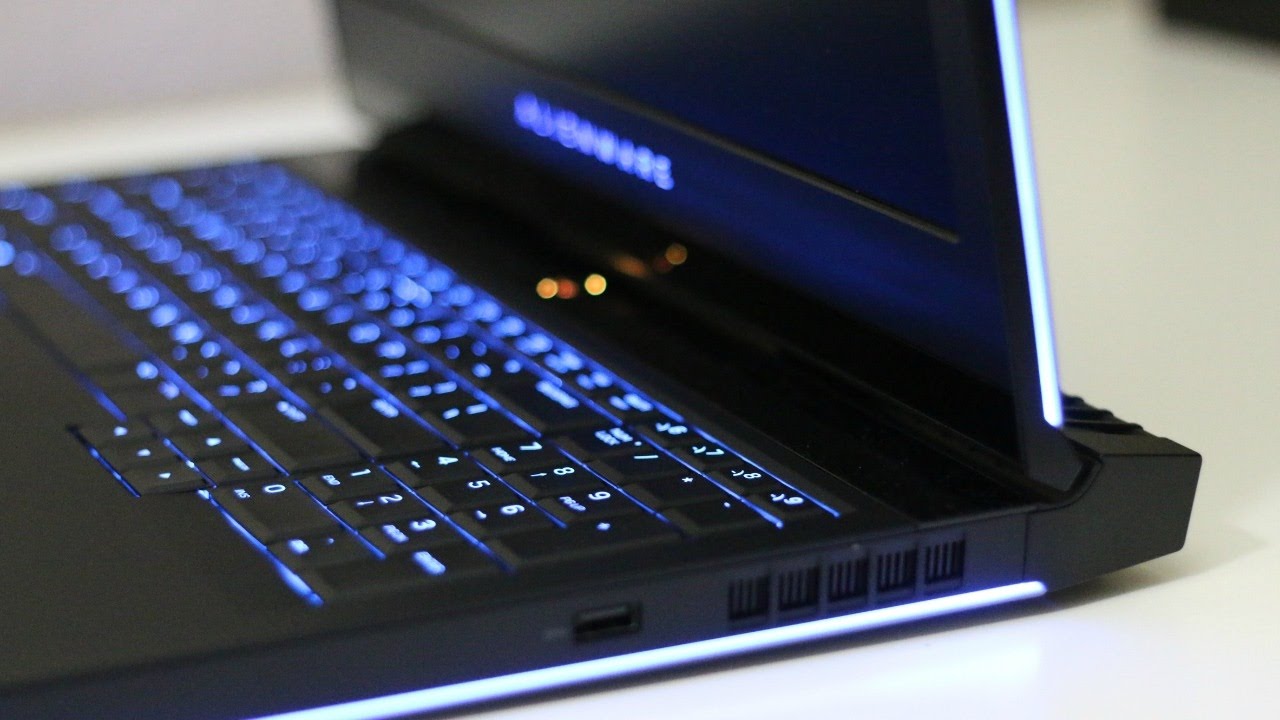 alienware 17 r4 laptop gaming paling power 4