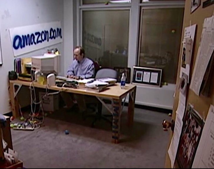 amazon di awal permulaan pada tahun 1999