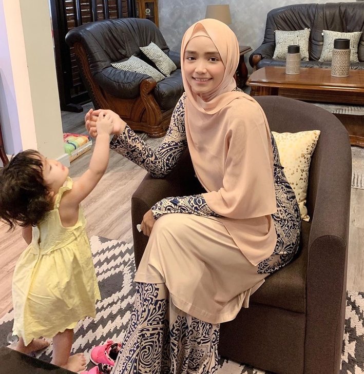 anak ummi nazeera