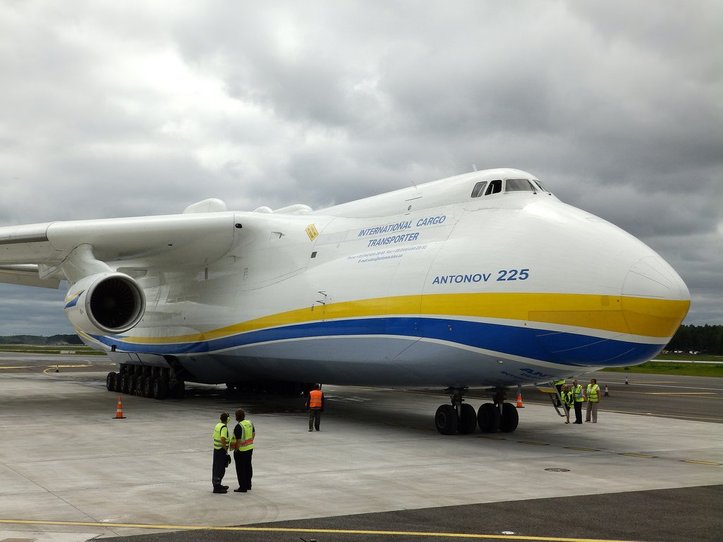 antonov an 225 mriya pesawat paling besar dalam sejarah 2