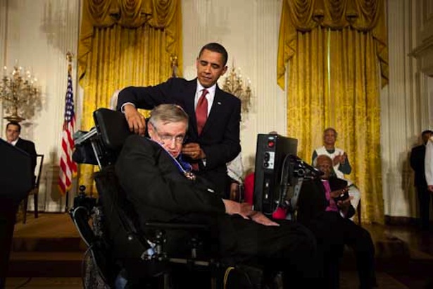 anugerah diterima stephen hawking