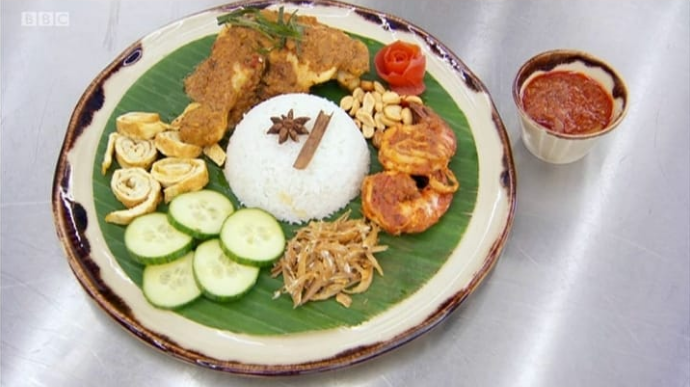 ayam rendang tak rangup juri masterchef uk terima padah