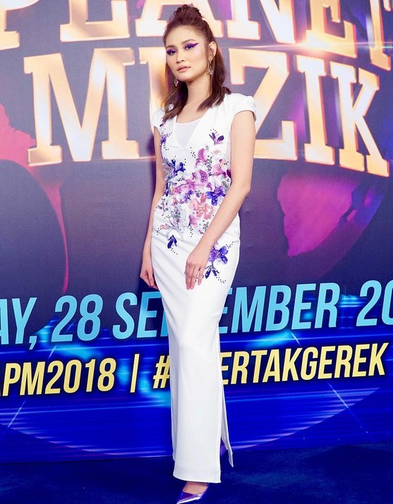 ayda jebat