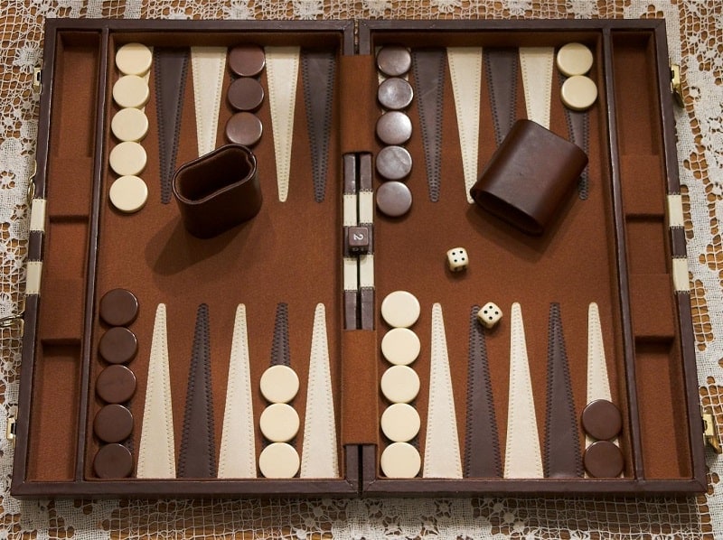 backgammon