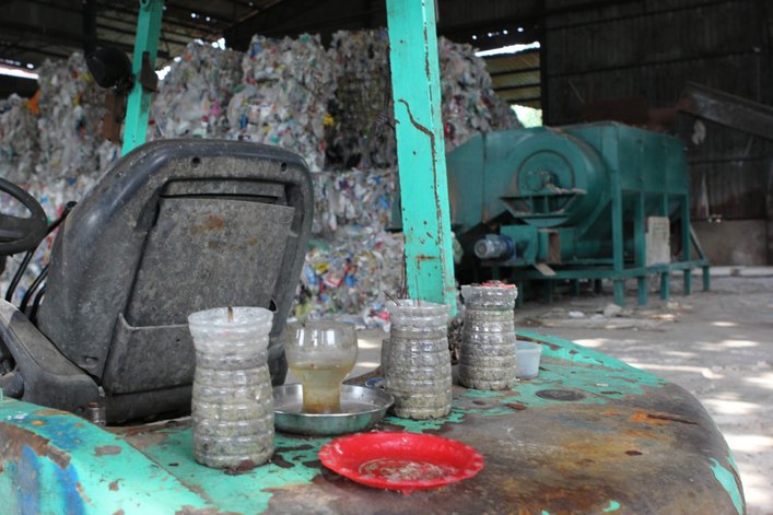 barangan kitar semula uk di klang