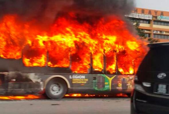 bas rapid kl laluan 772 pasar seni mah sing terbakar 1