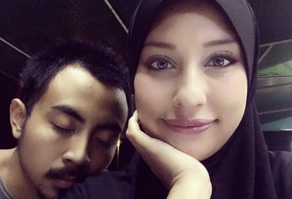 berperang di instagram bekas suami dedah rahsia mengejutkan zarina anjoulie 1