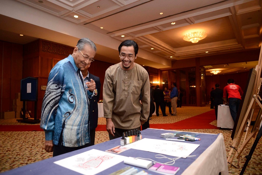 bersama tun mahathir 758