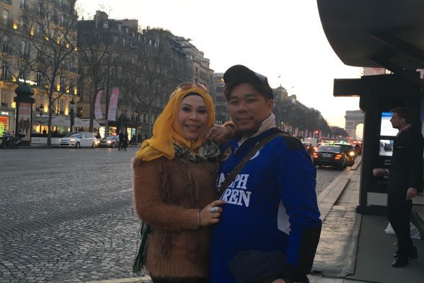 biarlah orang nak cakap apa fairuz suami datuk vida