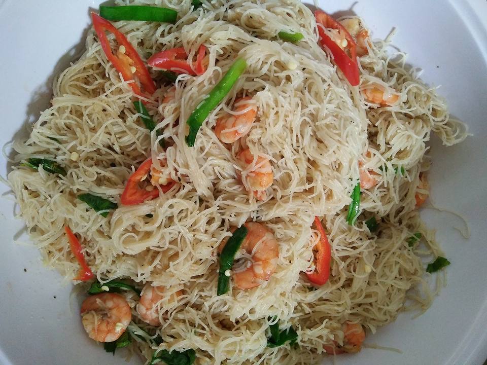 bihun goreng singapore