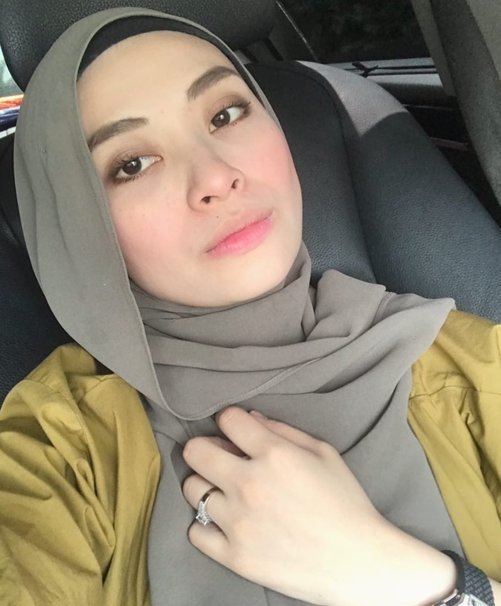 biodata adira suhaimi penyanyi lagu pujaan hati 2