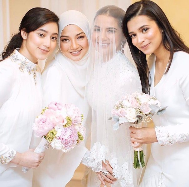 biodata athisha khan adik kepada pelakon neelofa 7