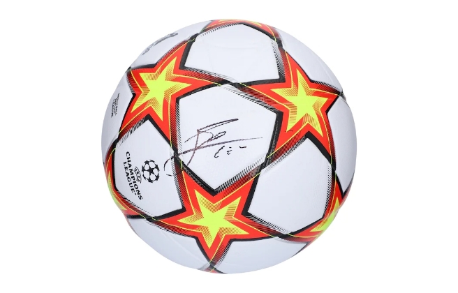 bola champions league messi