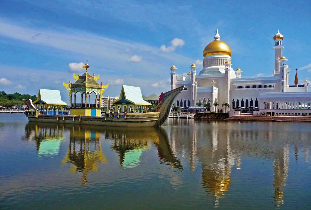 brunei negara kaya minyak bebas cukai