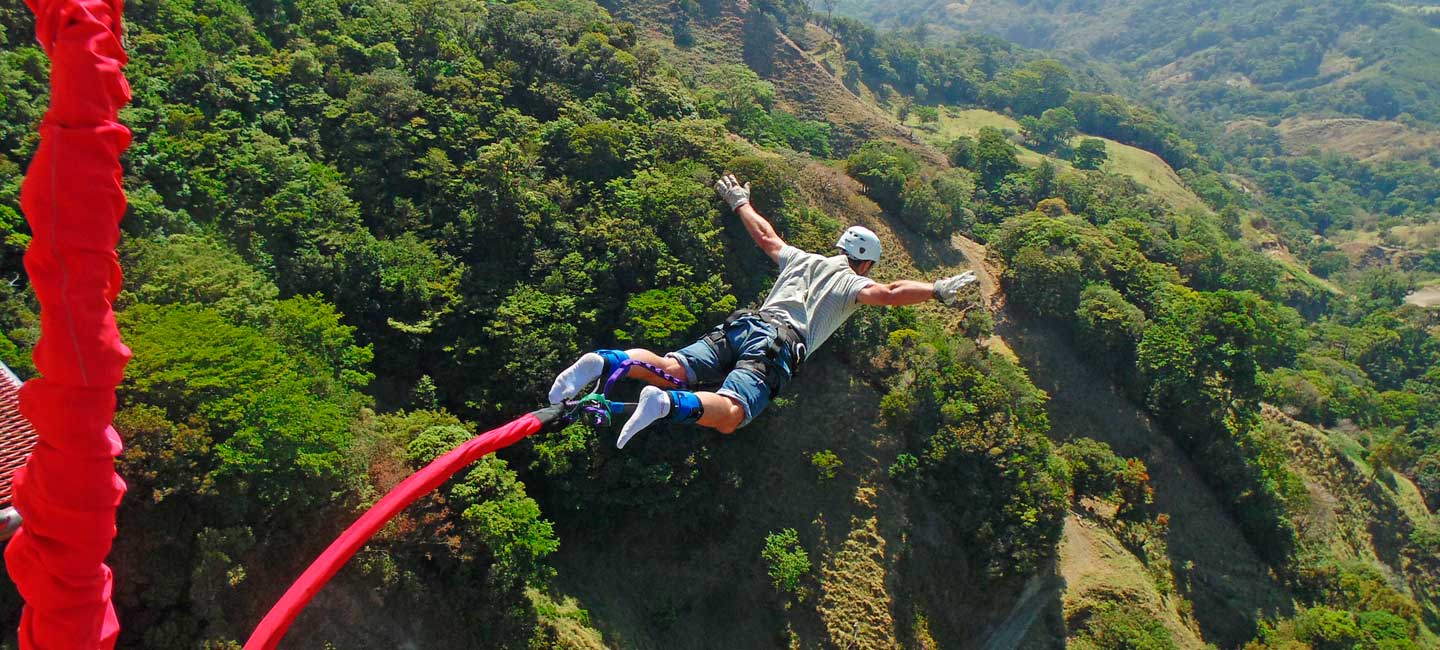 bungee jumping 563