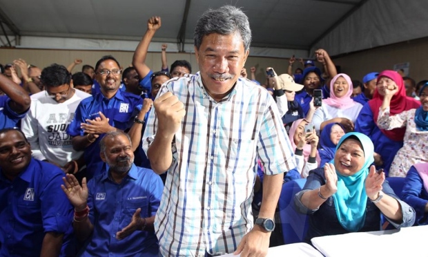 calon bn menang bersorak