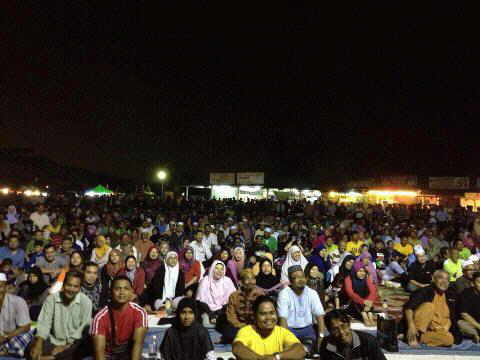 ceramah politik pengunjung