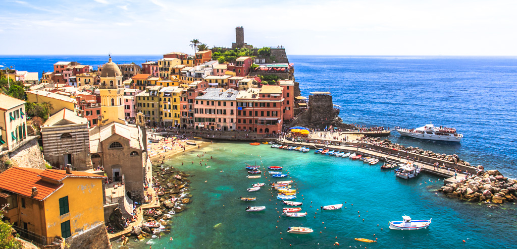 cinque terre musim panas