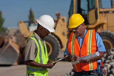 construction workers working construction workers working tt3900267