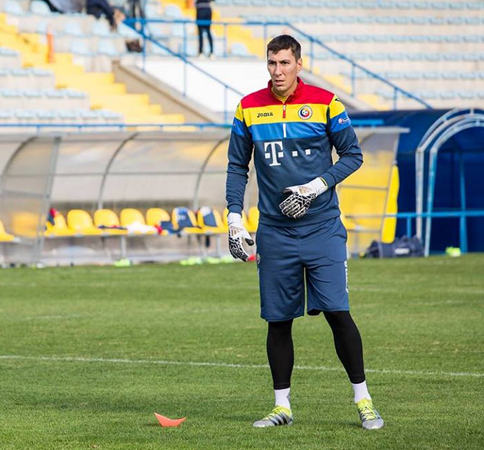 costel pantilimon pemain bola sepak paling tinggi di dunia 2