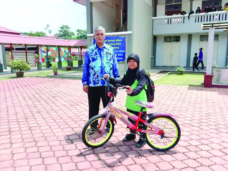 dapat basikal kenderaan pertama