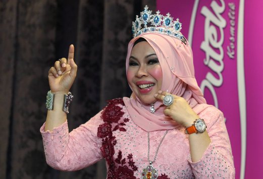 datuk seri vida mahu bergelar penyanyi seperti pikotaro ppap