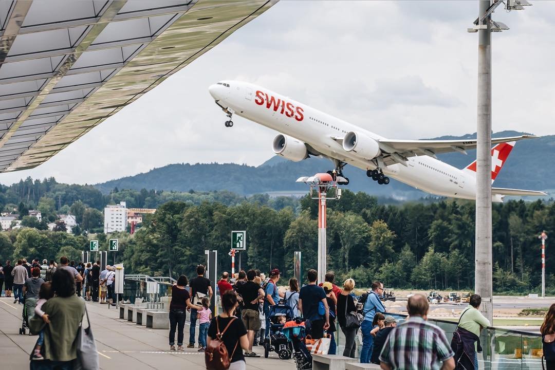 dek pemerhatian kapal terbang zurich