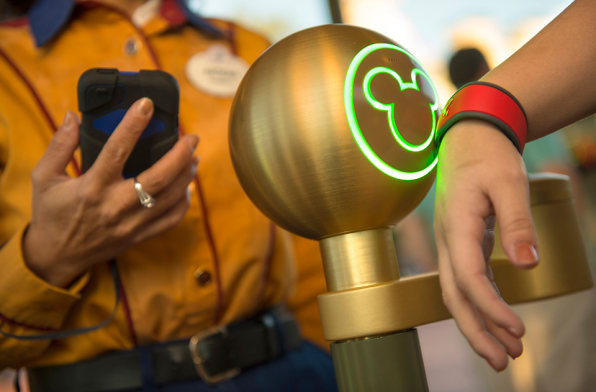 disneyland rfid