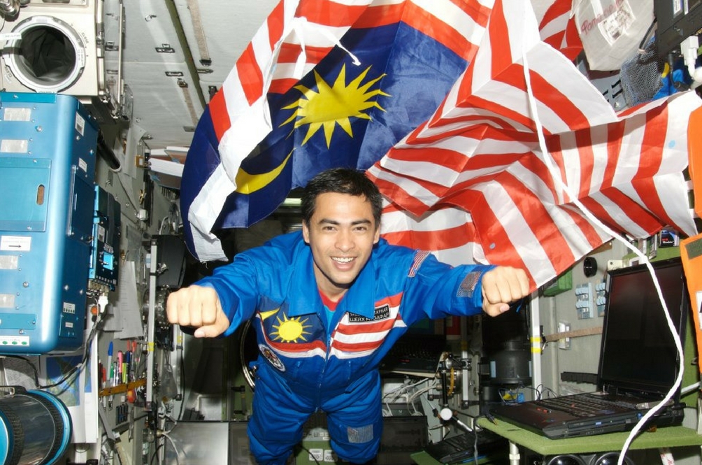 dr sheikh muszaphar angkawasan malaysia