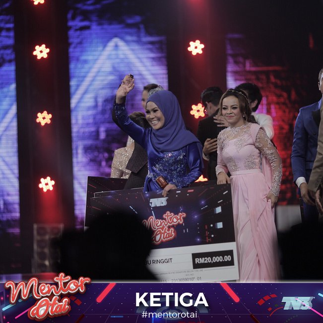 elvira dinobat juara mentor otai 2