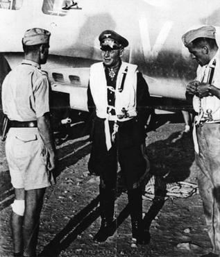 erwin rommel ketika bertugas di afrika