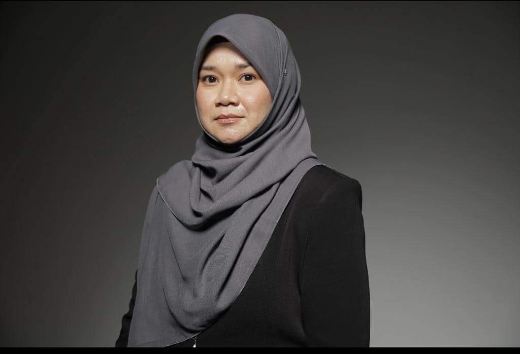 fadhlina sidek menteri pendidikan