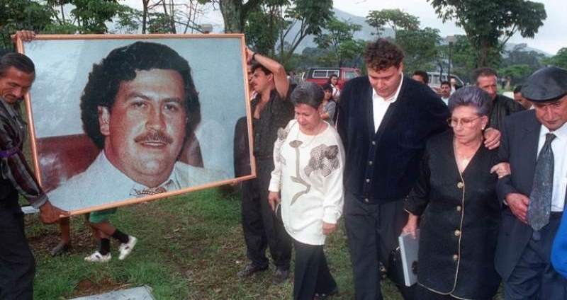 fakta menarik mengenai pablo escobar 13