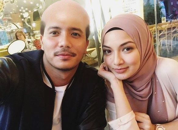 fattah amin botak tengah bersama neelofa seksi