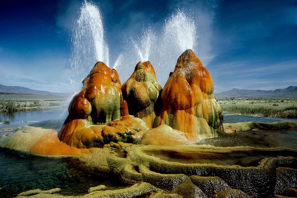 fly geyser tempat alien