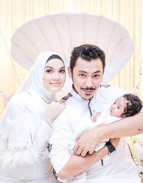 foto foto majlis aqiqah anak syamsul yusof dan puteri sarah liyana 2