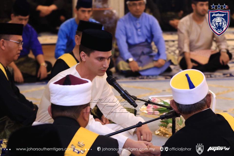 foto foto majlis pertunangan dan pernikahan tunku tun aminah 11