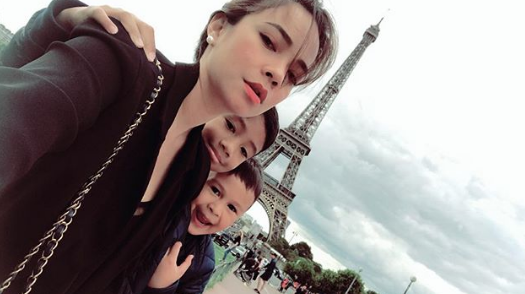 foto foto percutian nora danish sekeluarga di switzerland dan perancis 3