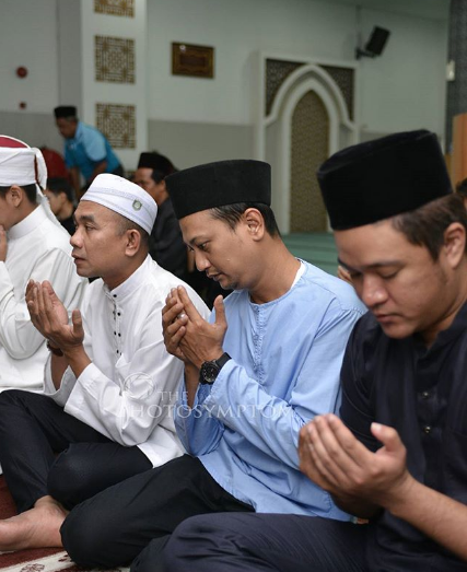 foto foto sekitar majlis solat hajat dan doa selamat elyana 7