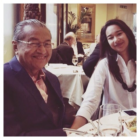 foto terkini cucu tun mahathir meera alyanna yang semakin meningkat dewasa 3