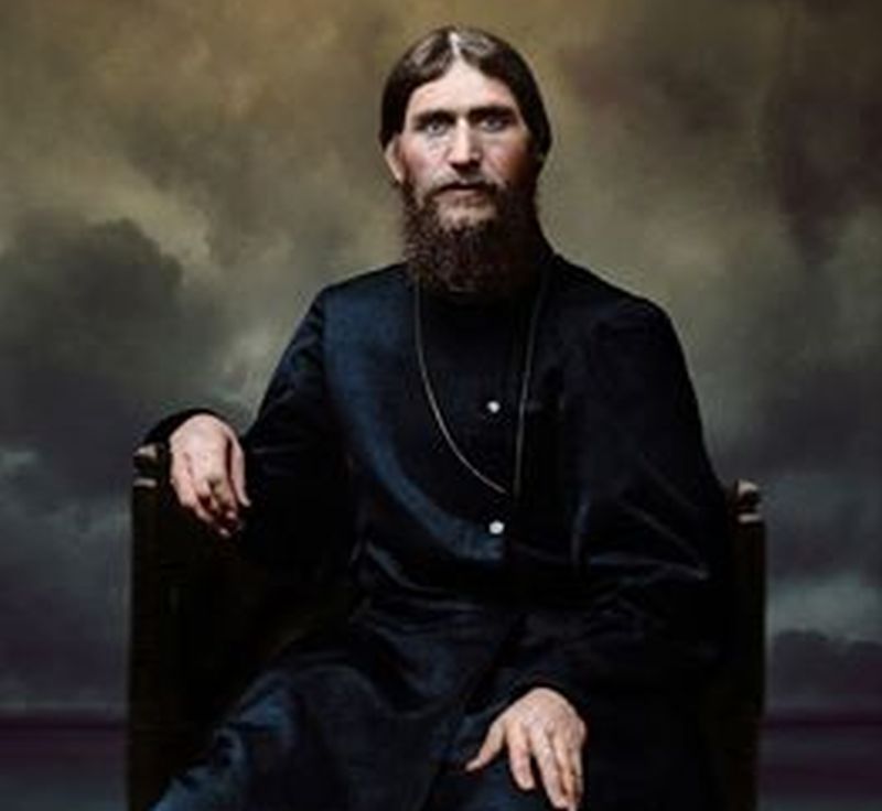 gambar berwarna rasputin duduk 177